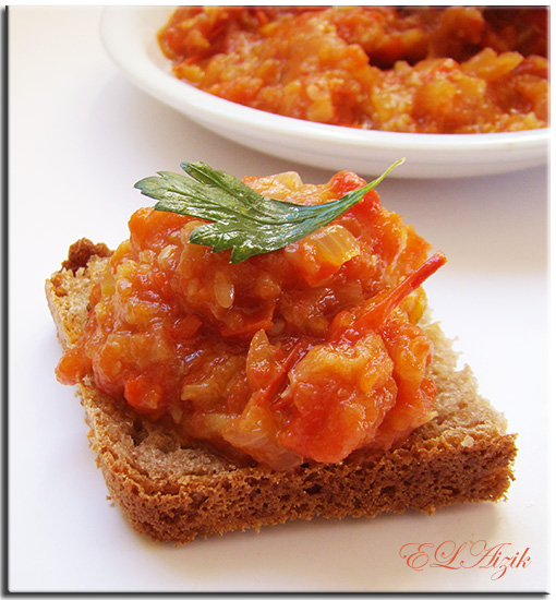 Вкусная кабачковая икра без масла и жарки: &laquo;ленивый&raquo; рецепт
