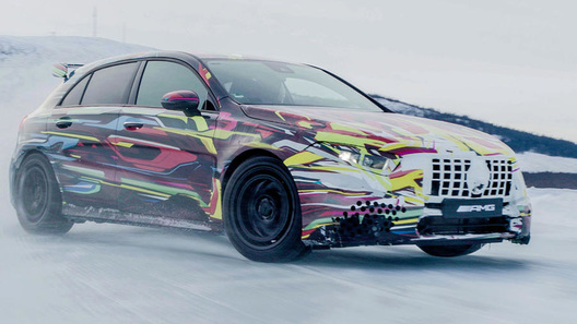 Новый Mercedes-AMG A45 станет мощнее и слабее одновременно