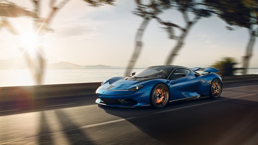 Pininfarina построила гиперкар мощнее и быстрее Bugatti Chiron