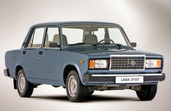 Половина парка LADA составляют машины старше 10 лет