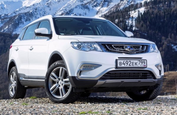 Российский Geely Atlas обзавелся турбомотором