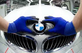 Стали известны самые популярные премиальные автомобили в России