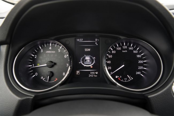 Не квадратный, но знаменитый. Тест-драйв обновленного Nissan X-Trail.