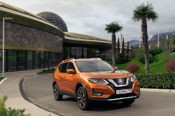 Не квадратный, но знаменитый. Тест-драйв обновленного Nissan X-Trail.