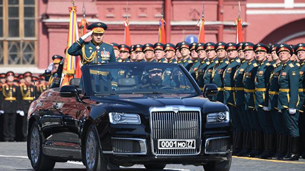 Кабриолет Aurus впервые принял участие в&nbsp;параде Победы