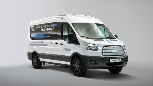 Ford придумал микроавтобус, которому не страшна русская зима