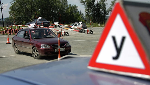 В целях безопасности: ГИБДД подготовила сюрпризы для будущих водителей