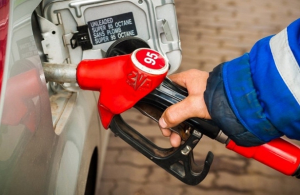 В Амстердаме запретят авто на бензине и дизеле