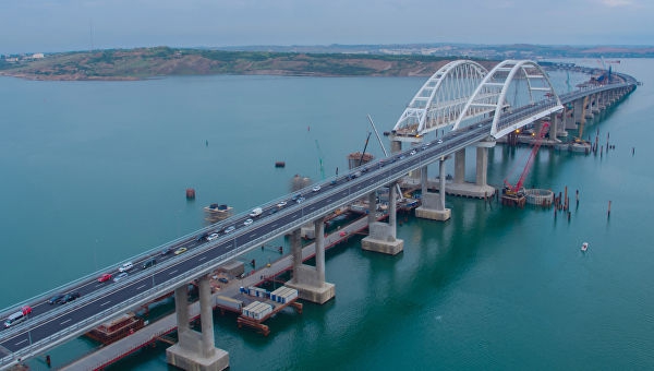 По Крымскому мосту проехали более 4,8 миллиона автомобилей